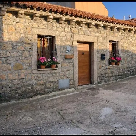 Casa Di - Between The Sea And The Mountains